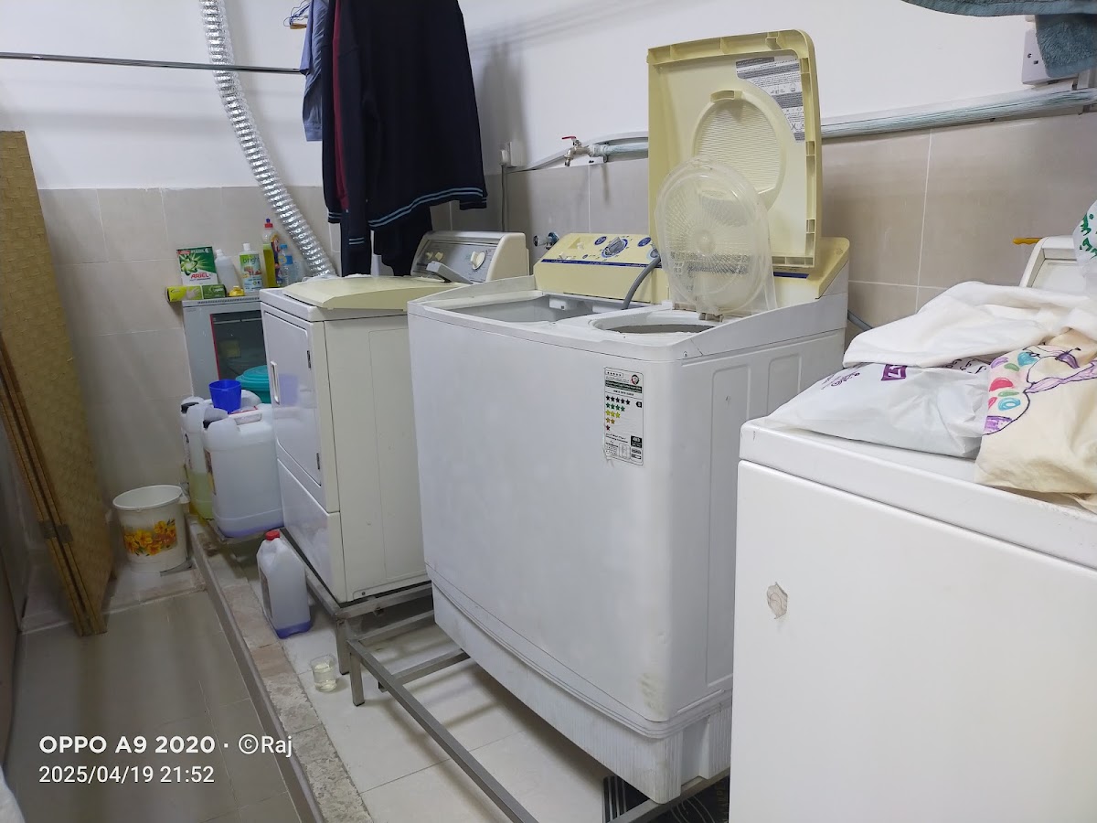 Al Khan Washing & Gar. Ironing Laundry