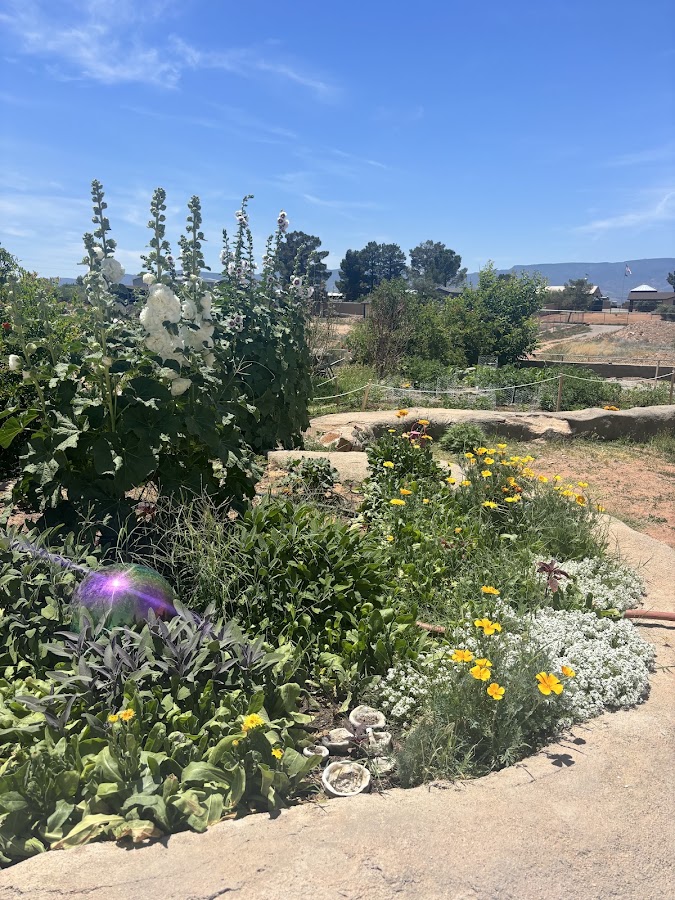 Earthweaver Landscaping