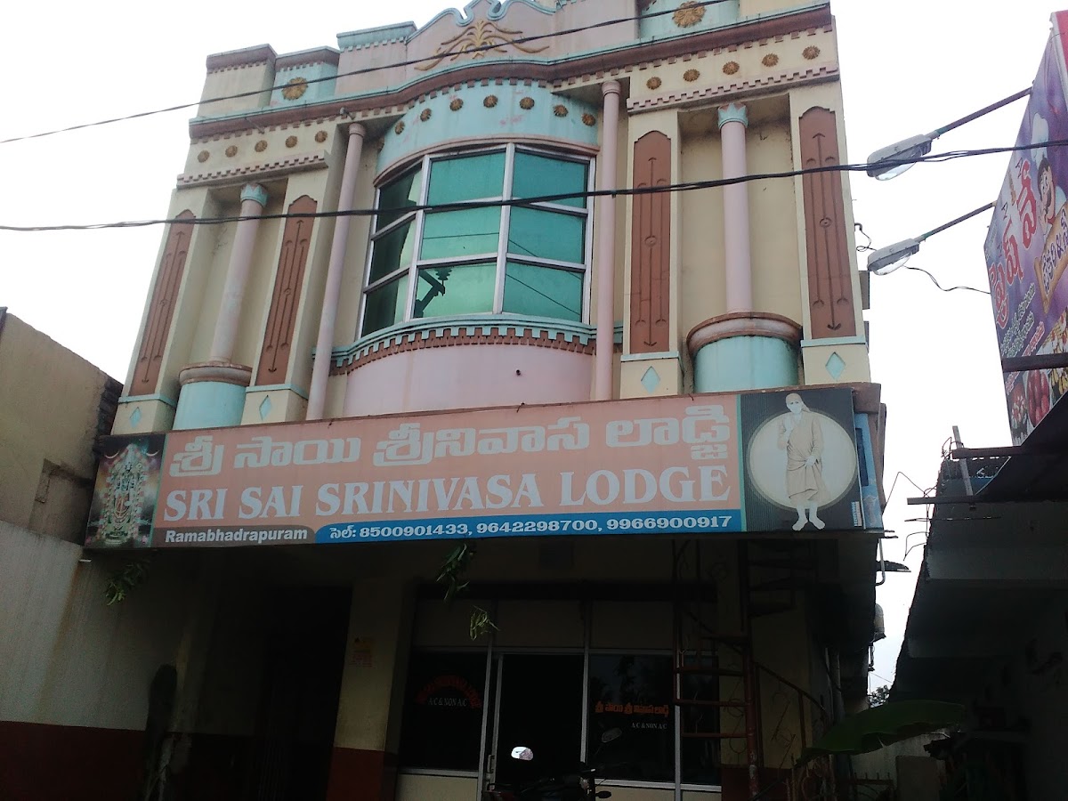 Sri Sai Srinivasa Lodge