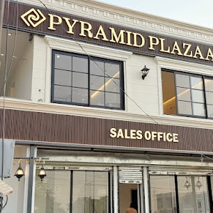PYRAMID PLAZAA
