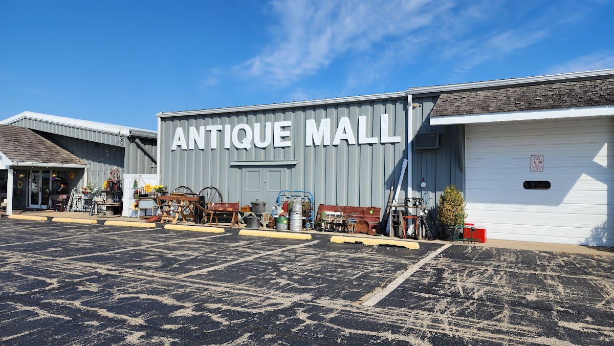 Clinton Antique Mall