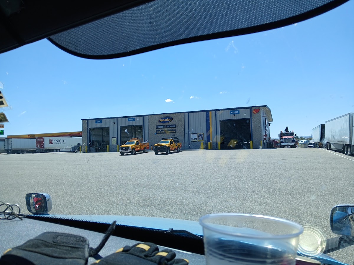 Speedco Truck Lube and Tires