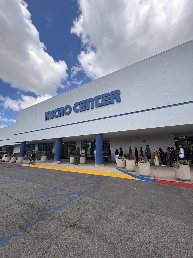 Micro Center