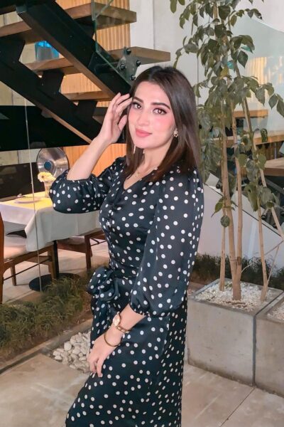 Sanjana Singhaniya photo 1