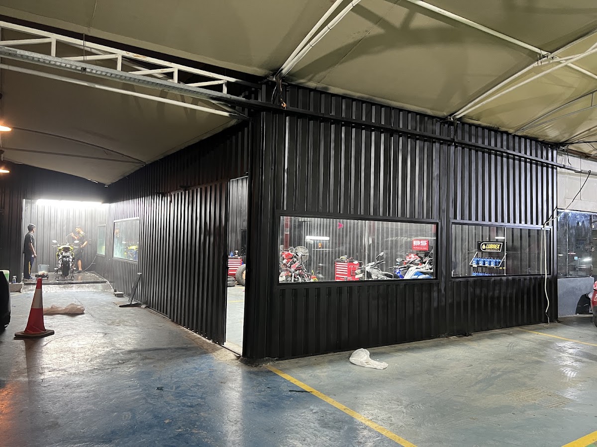 Nos Pitstop Motorcycle Hub