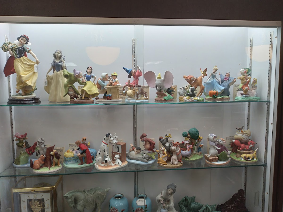 Parcreek Antiques & Estate Services