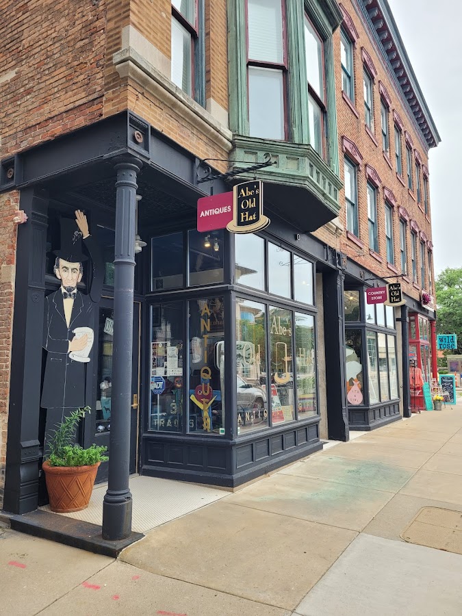 Abe's Old Hat Antiques