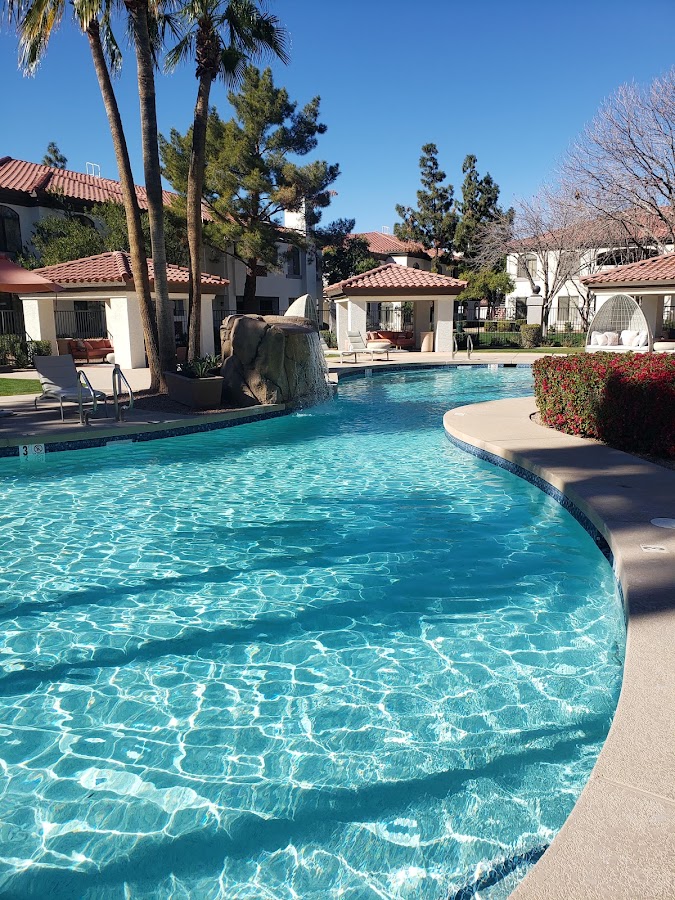 Casa Blanca Pools