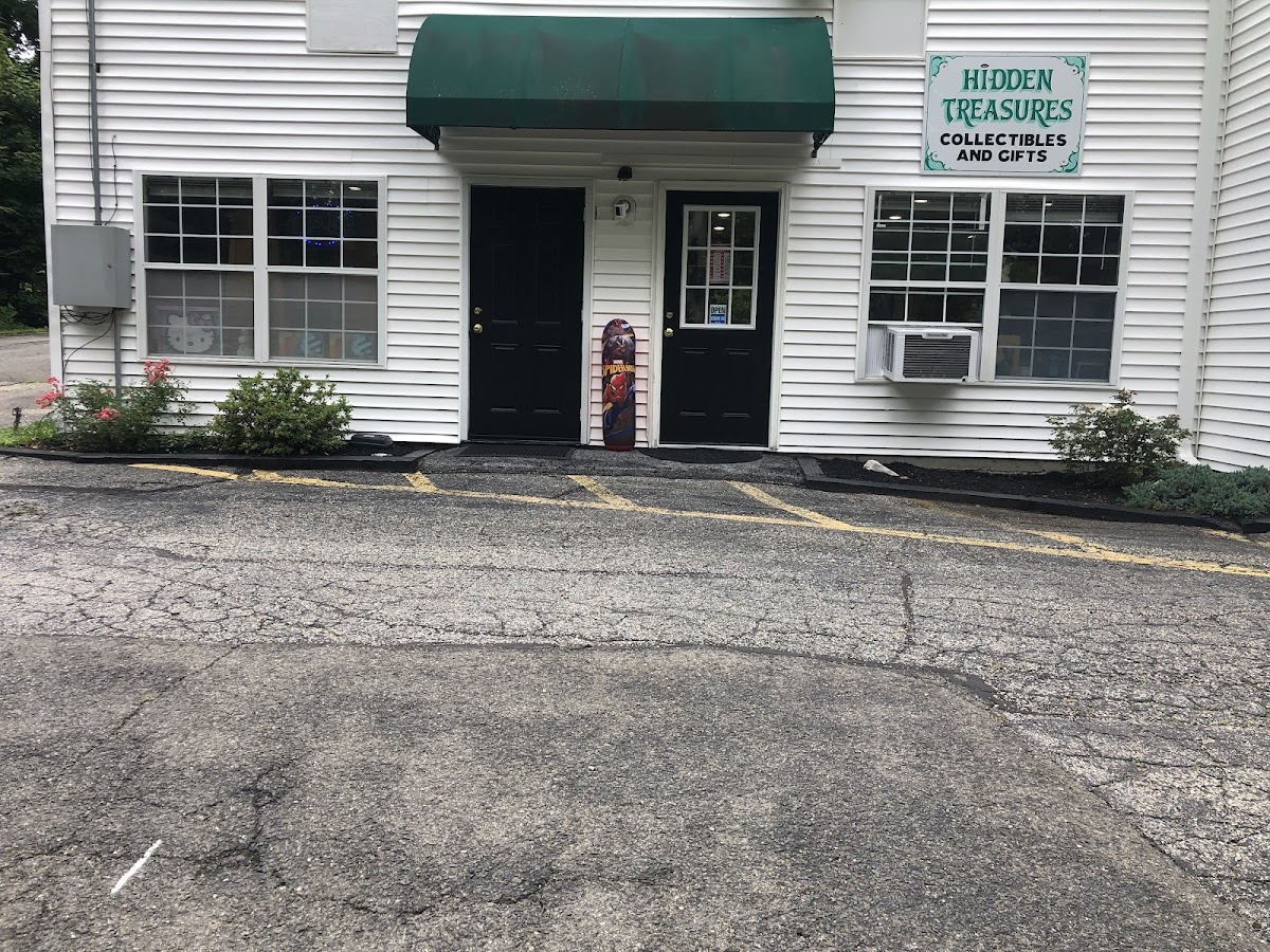 Hidden Treasures Collectibles and Gifts