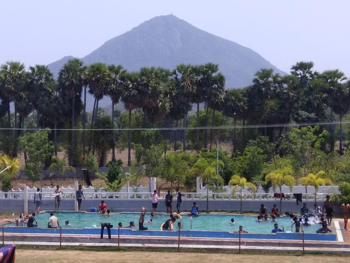 Sai Sravanthi Resort