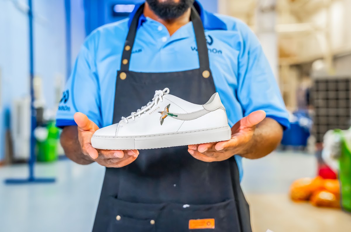 Shoe Care : Shoe Cleaning and Restoration