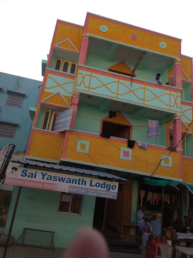 sai yamuna lodge
