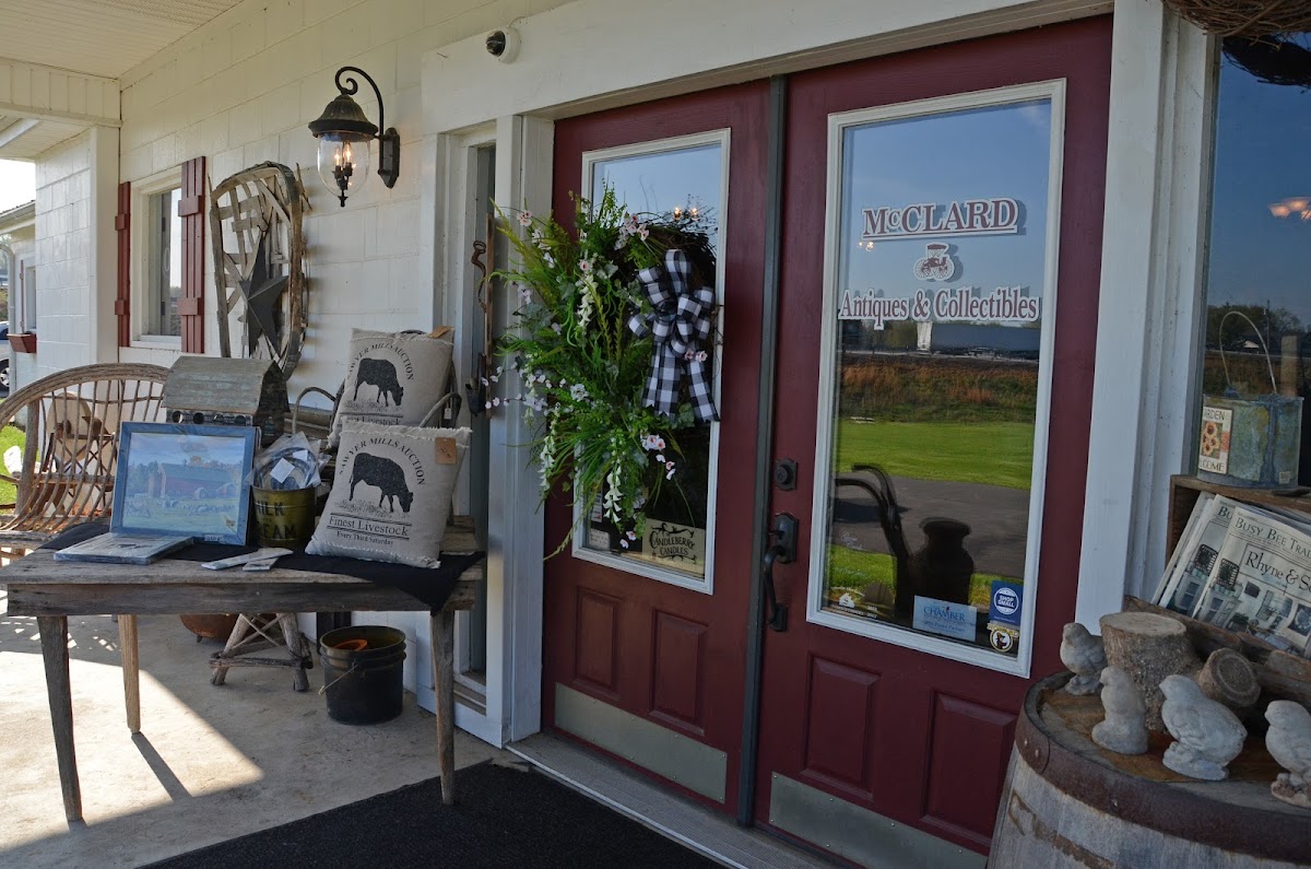Mc Clards Antiques