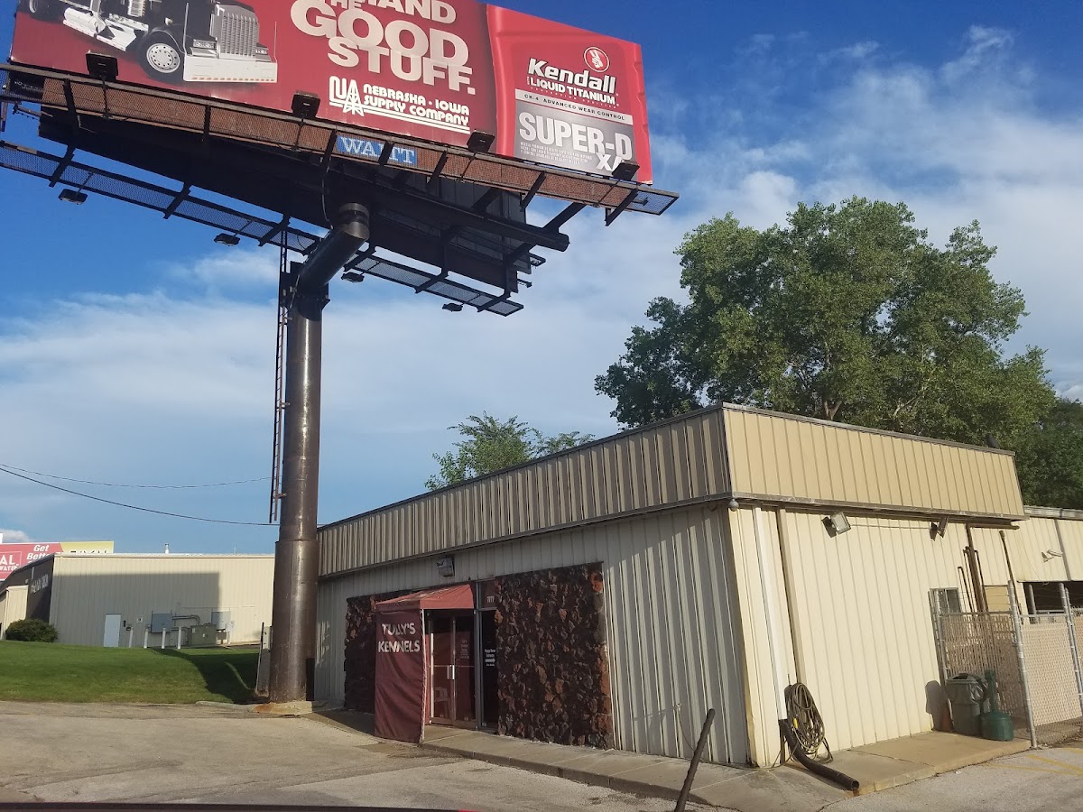 Tully's Kennels