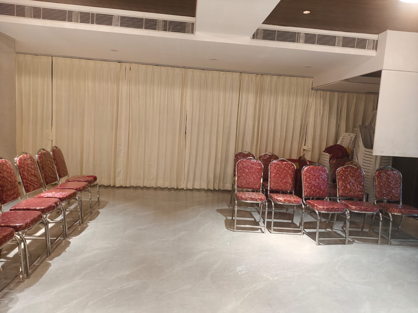 RK CONVENTION photo 9