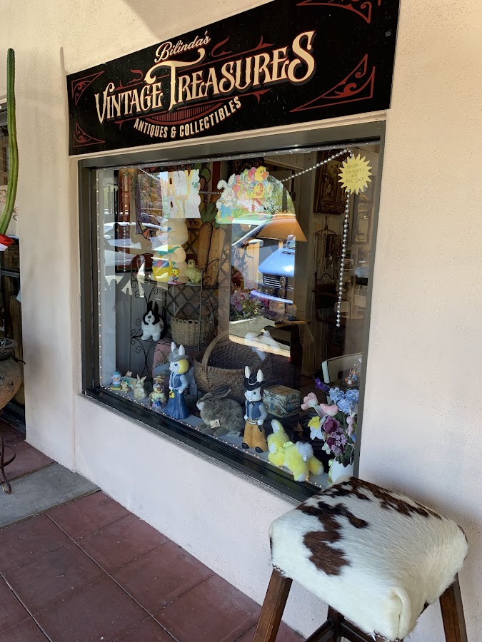 Bilinda's Vintage Treasures