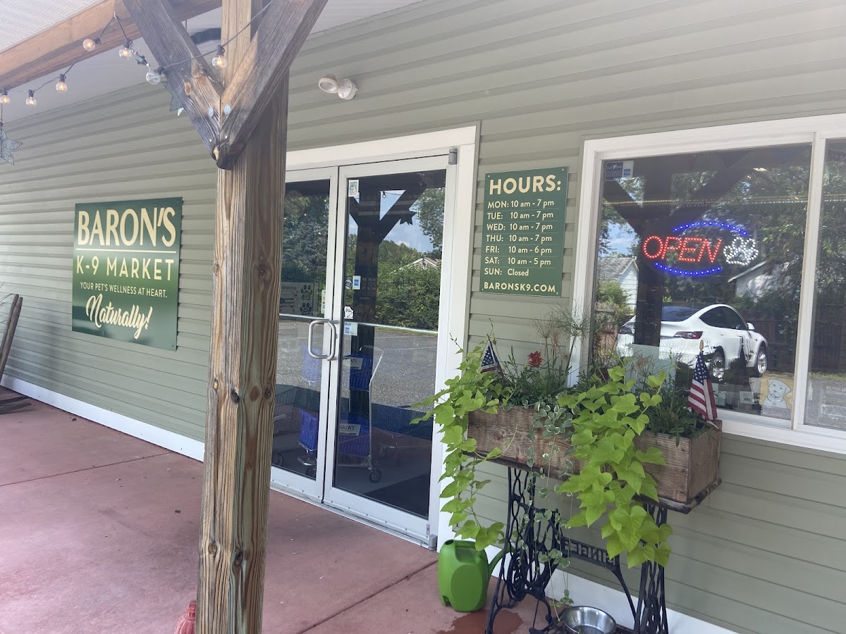 Baron's K-9 Market