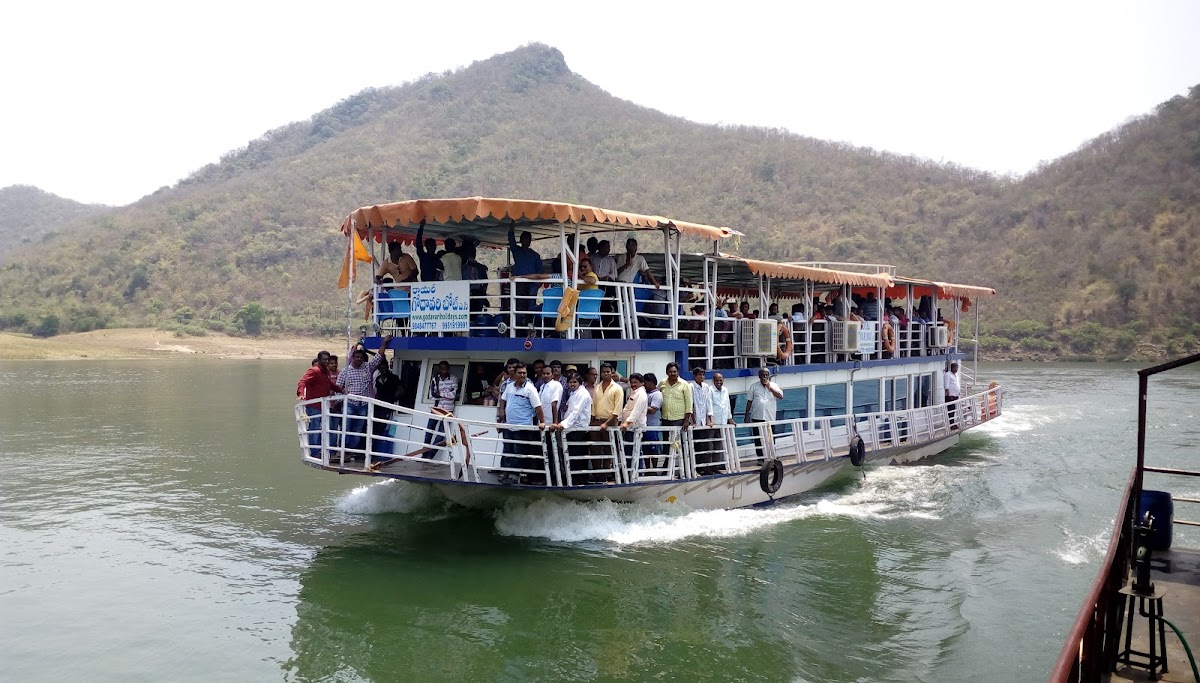 Papikondalu Holidays