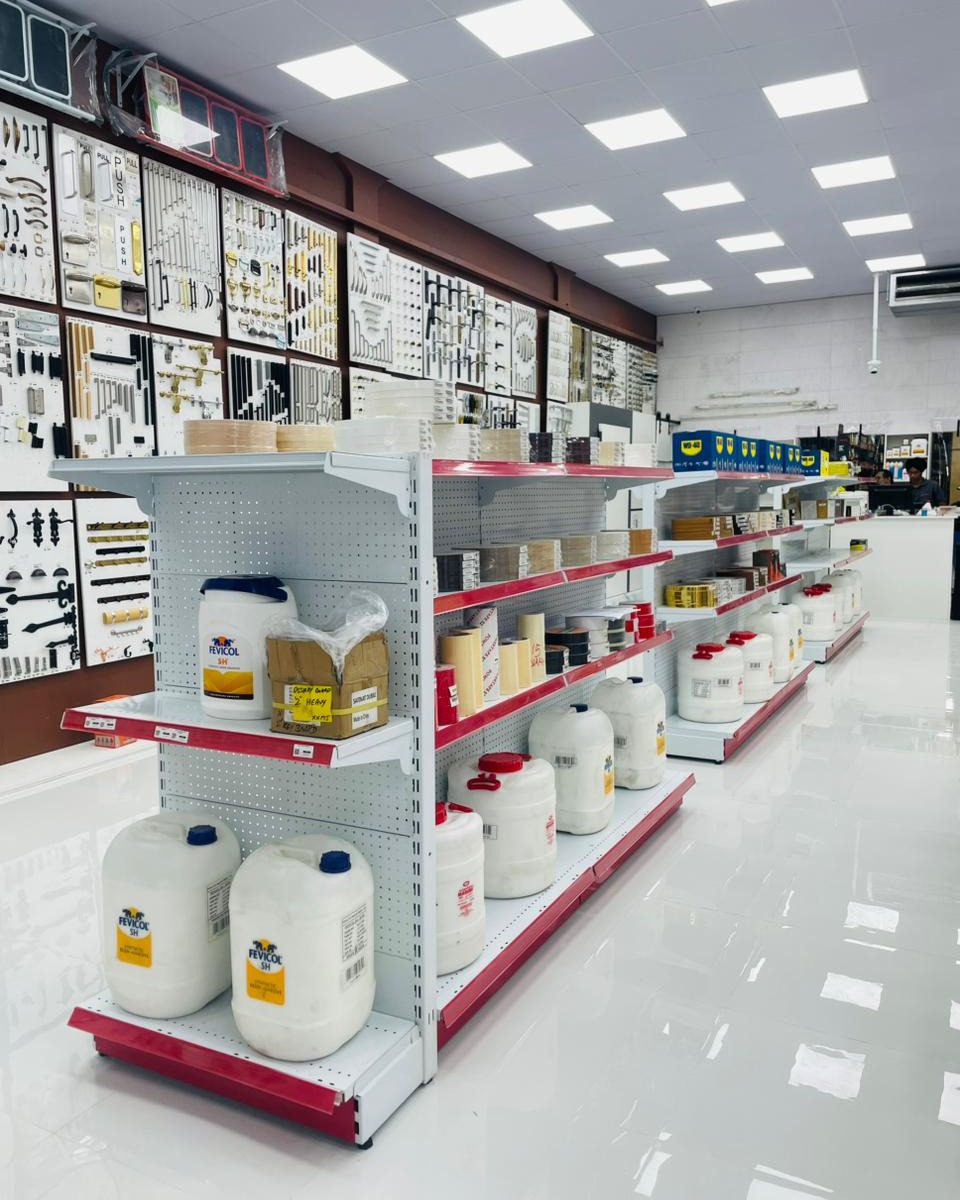 Safinat Al Bahar Building Materials LLC - Al Quoz New photo 2