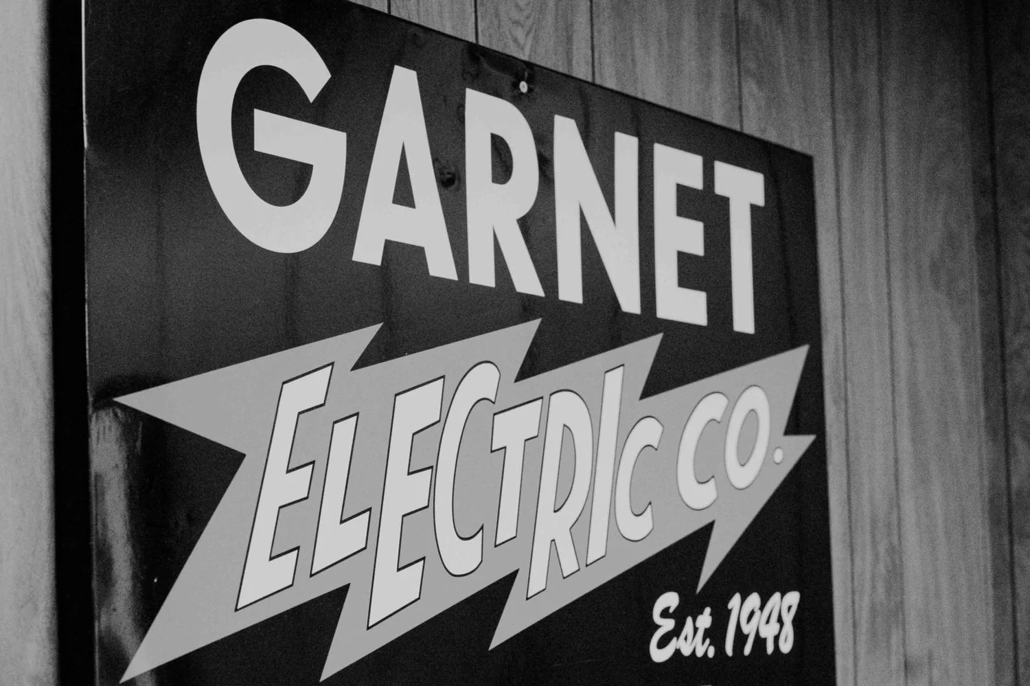 Garnet Electric Co. logo