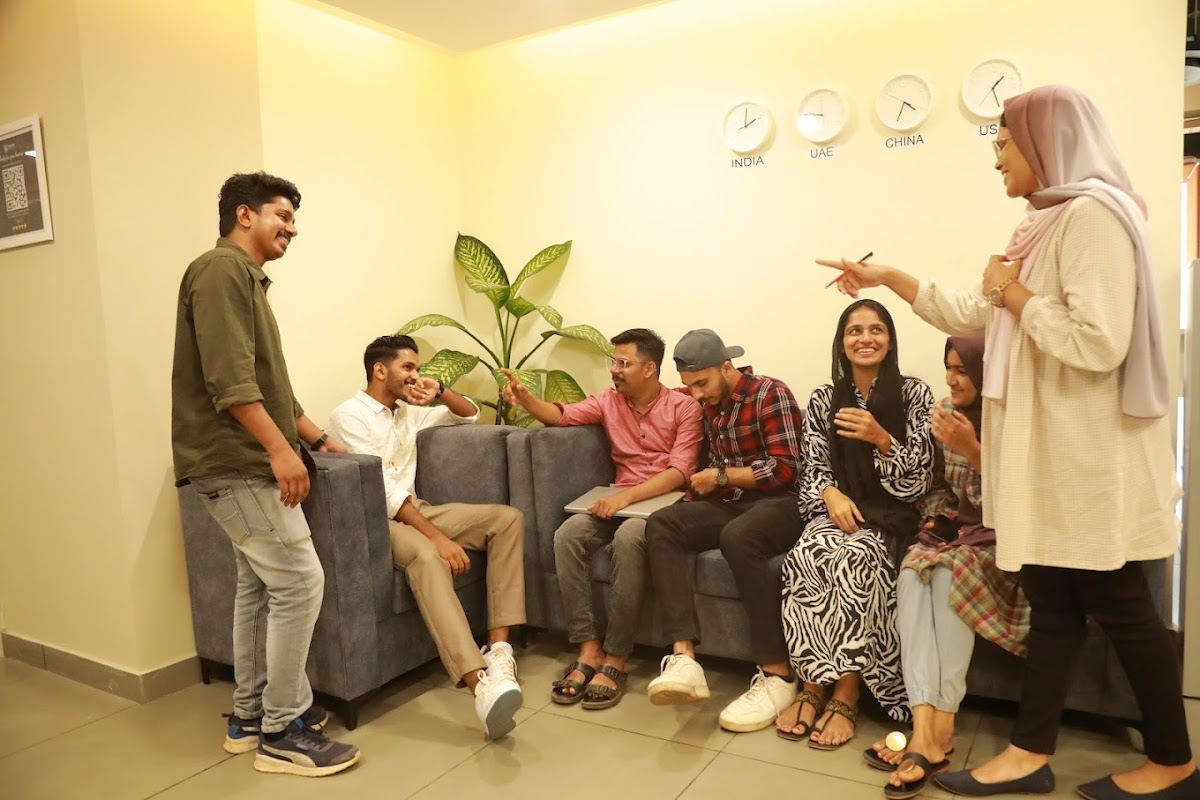 Bloombiz Creatives