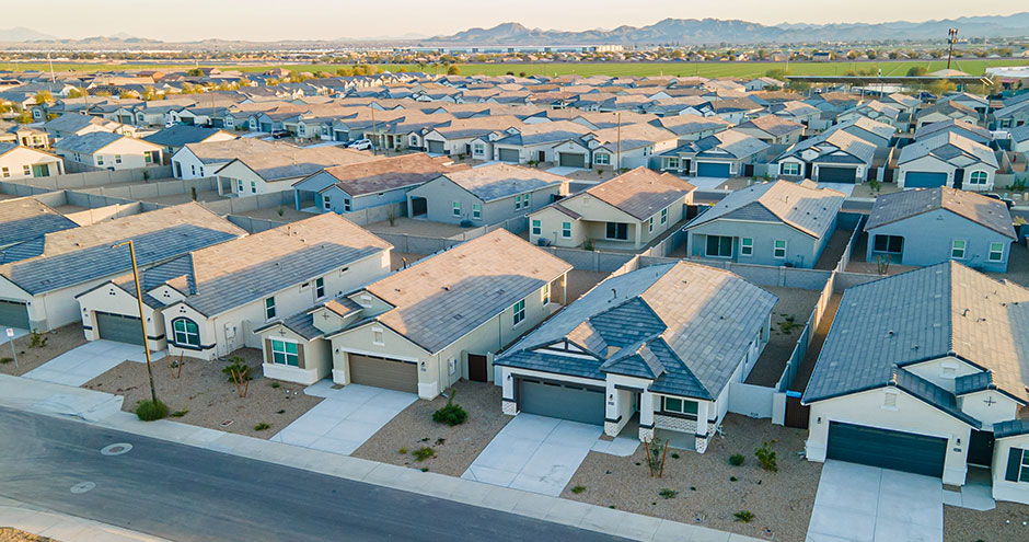 Broadway North at Estrella Vista