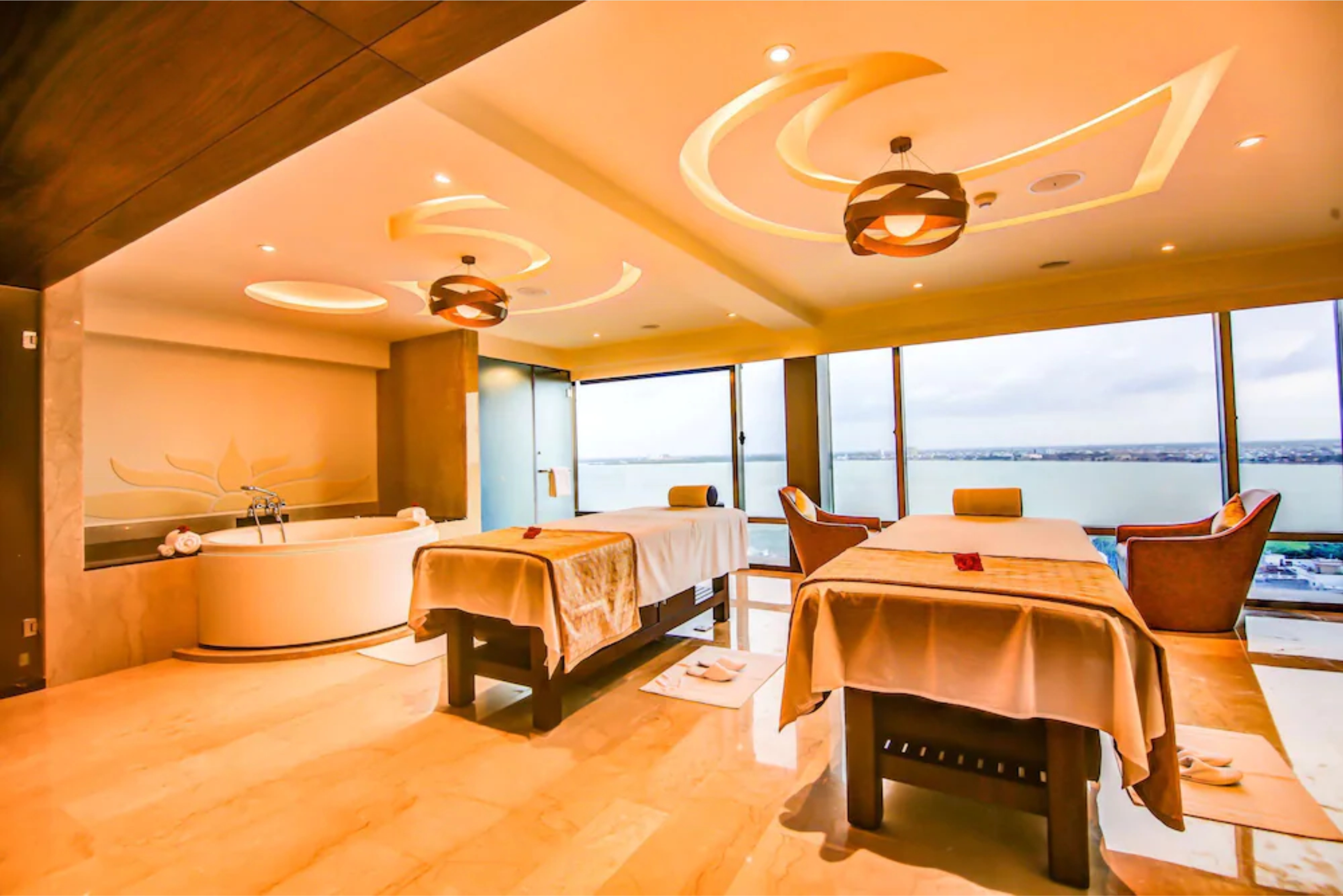 Nilaya Spa and Salon - Gorakhpur Radisson Blu photo 7