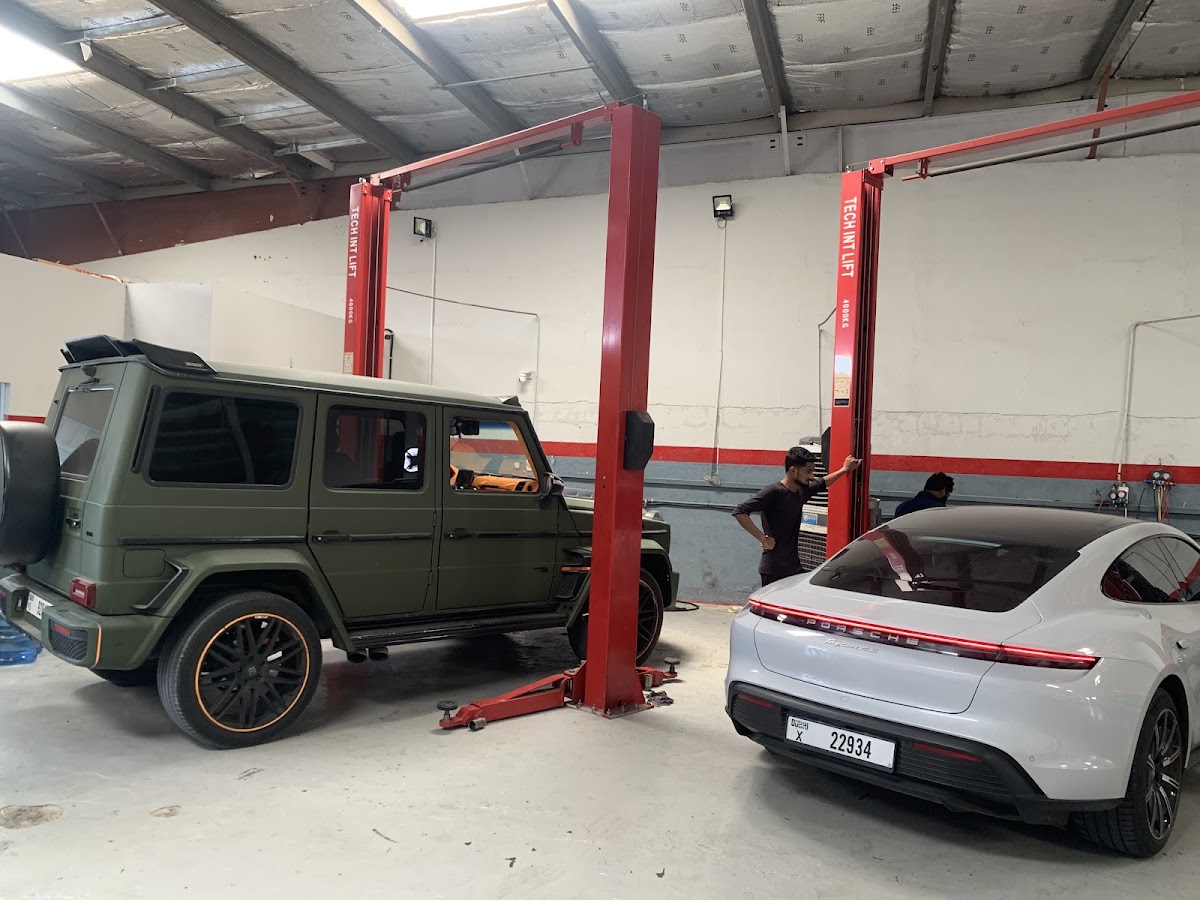 Amero Auto Experts service point - At your door step