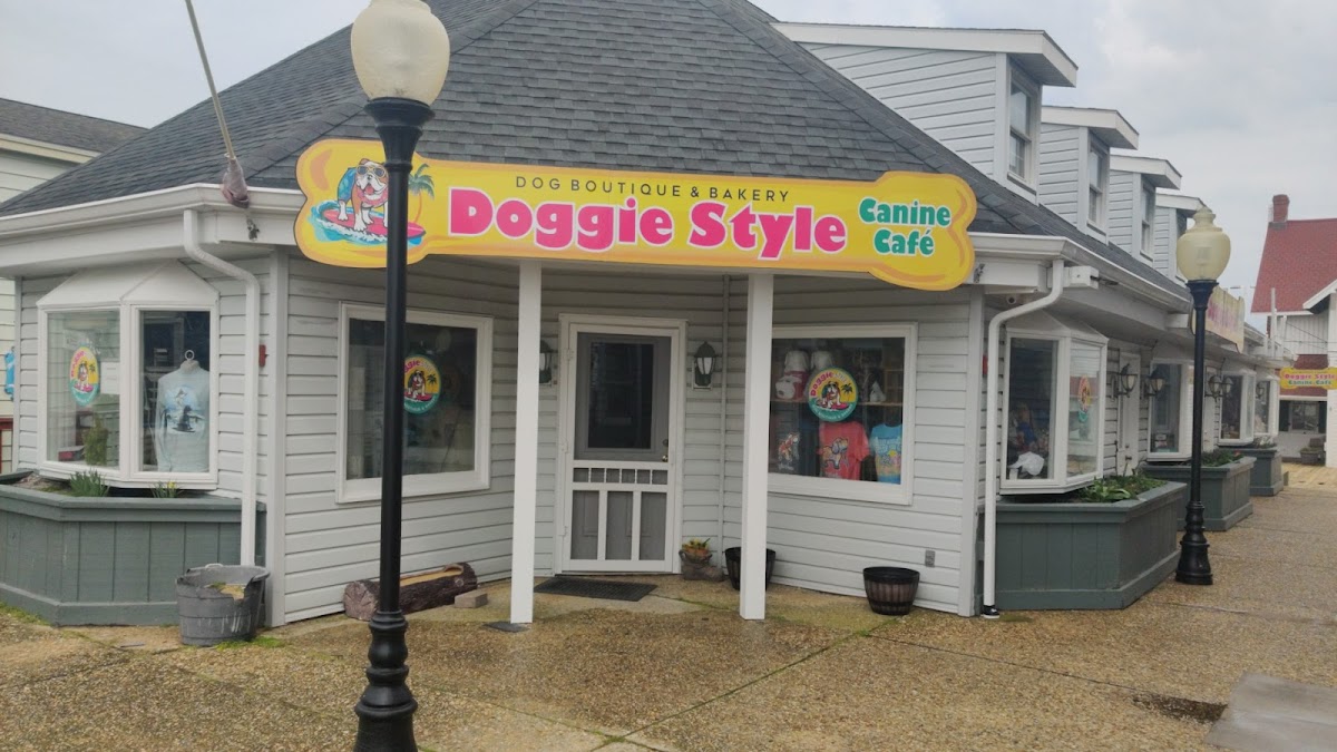 Doggie Style K9 Cafe