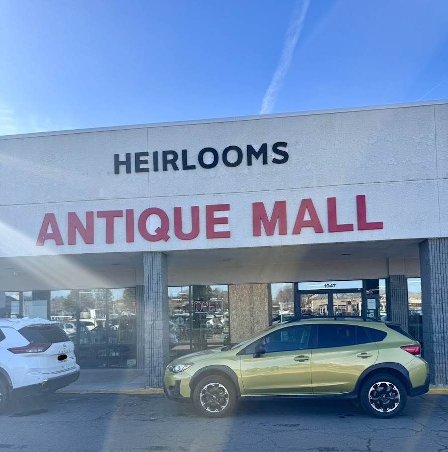 Heirlooms Antique Mall