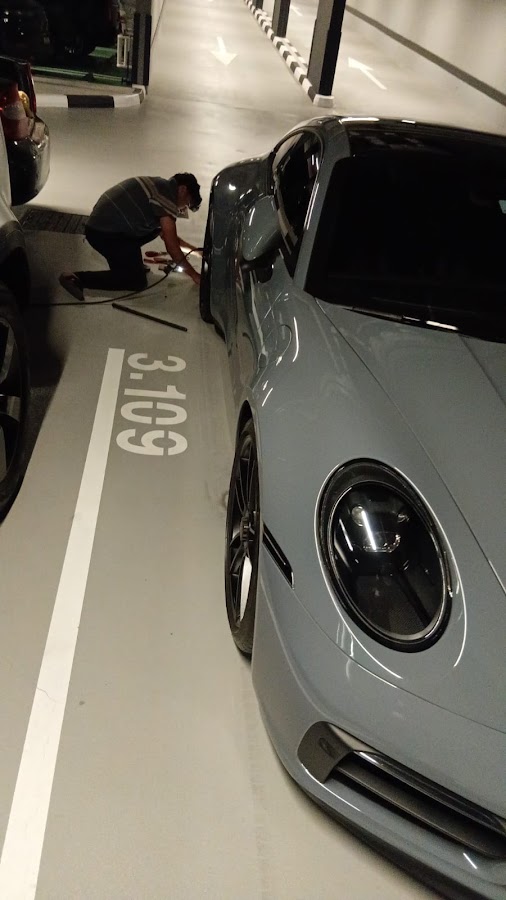 Mobile auto repair