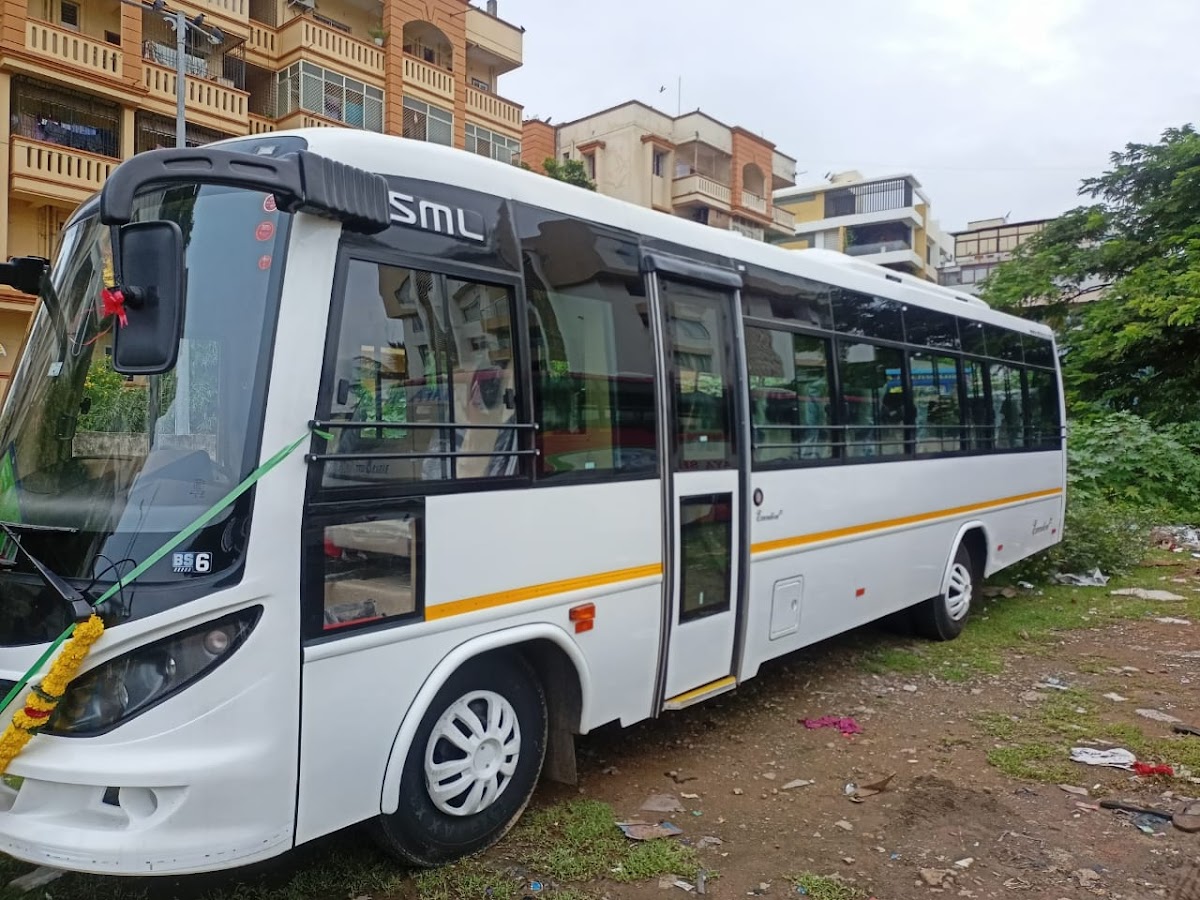 RR TOURS and TRAVELS