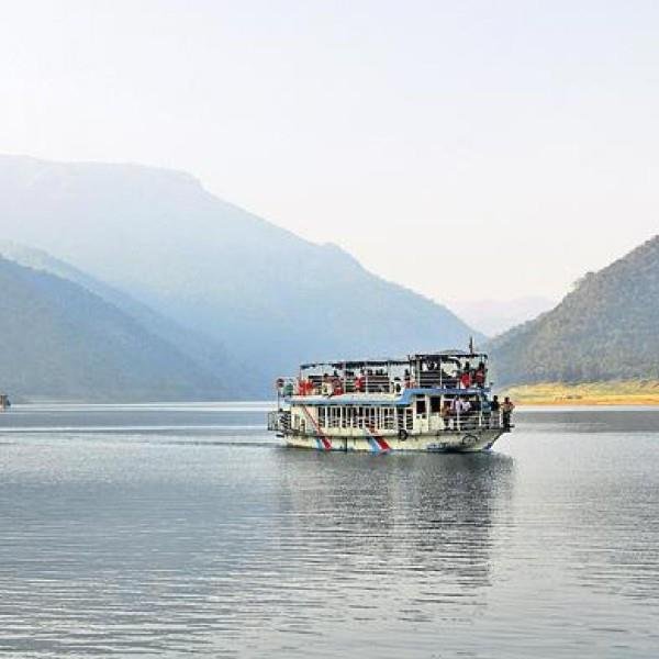 Friendstourism