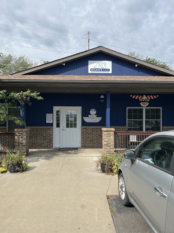 Noah's Ark Animal Hospital & Bird Clinic