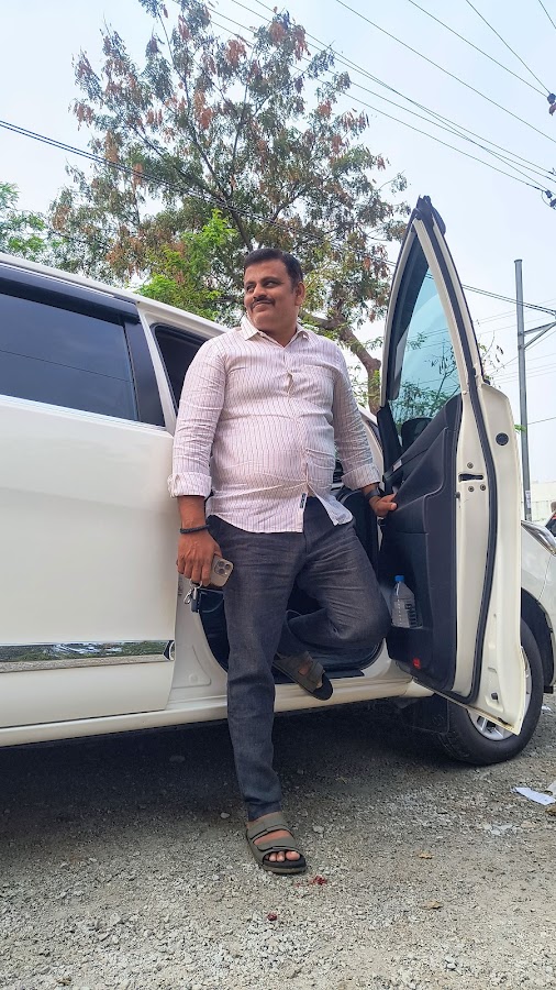 SR Cabs Kadapa