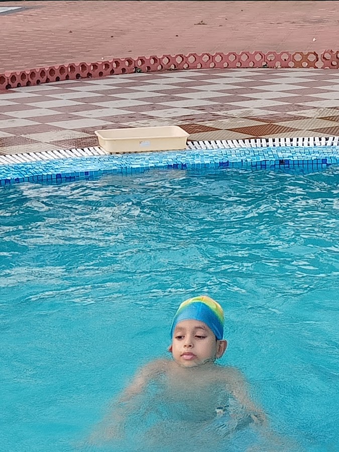 Happy Resorts Swimming Pool