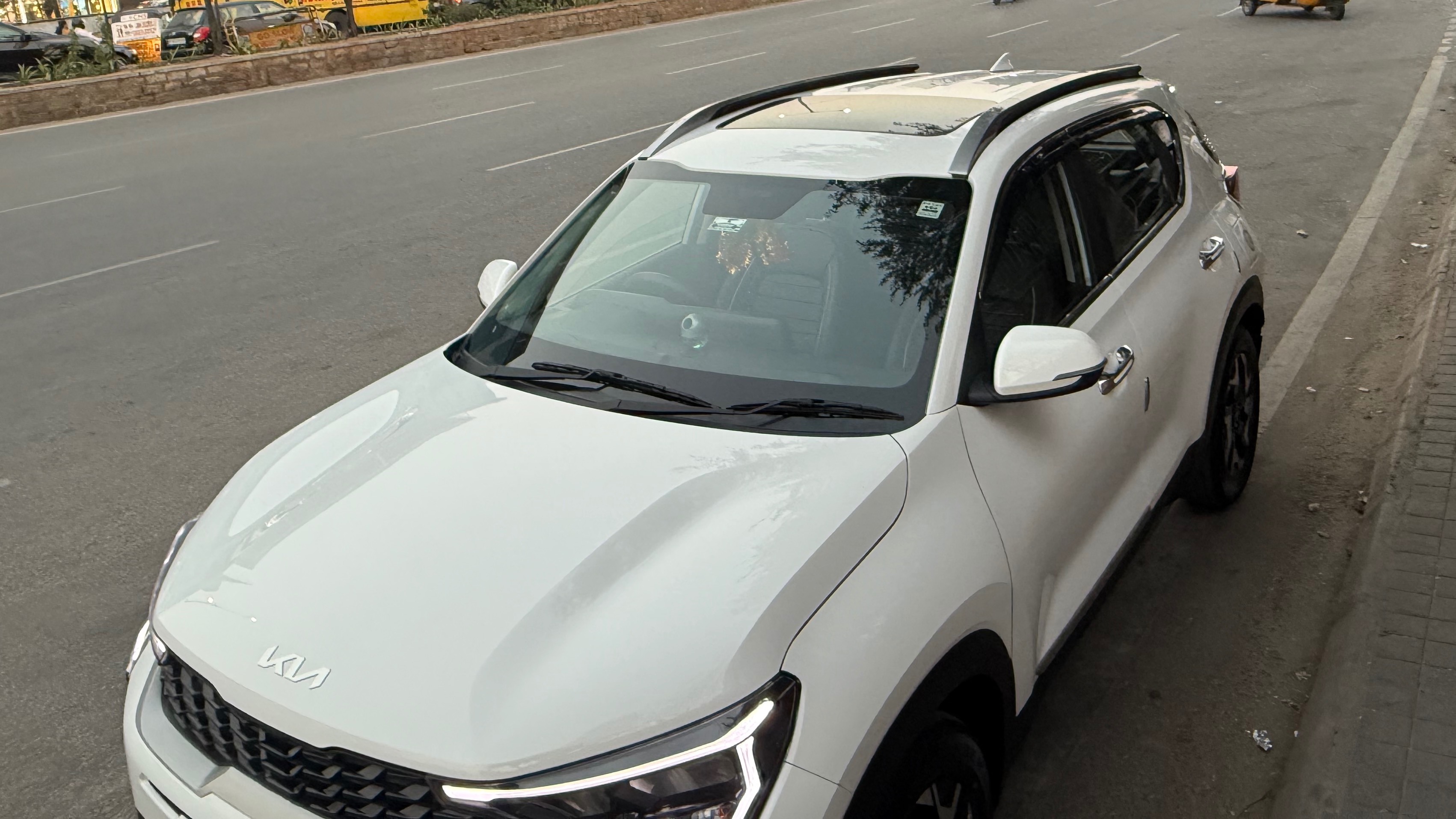 RR SELF DRIVE CARS