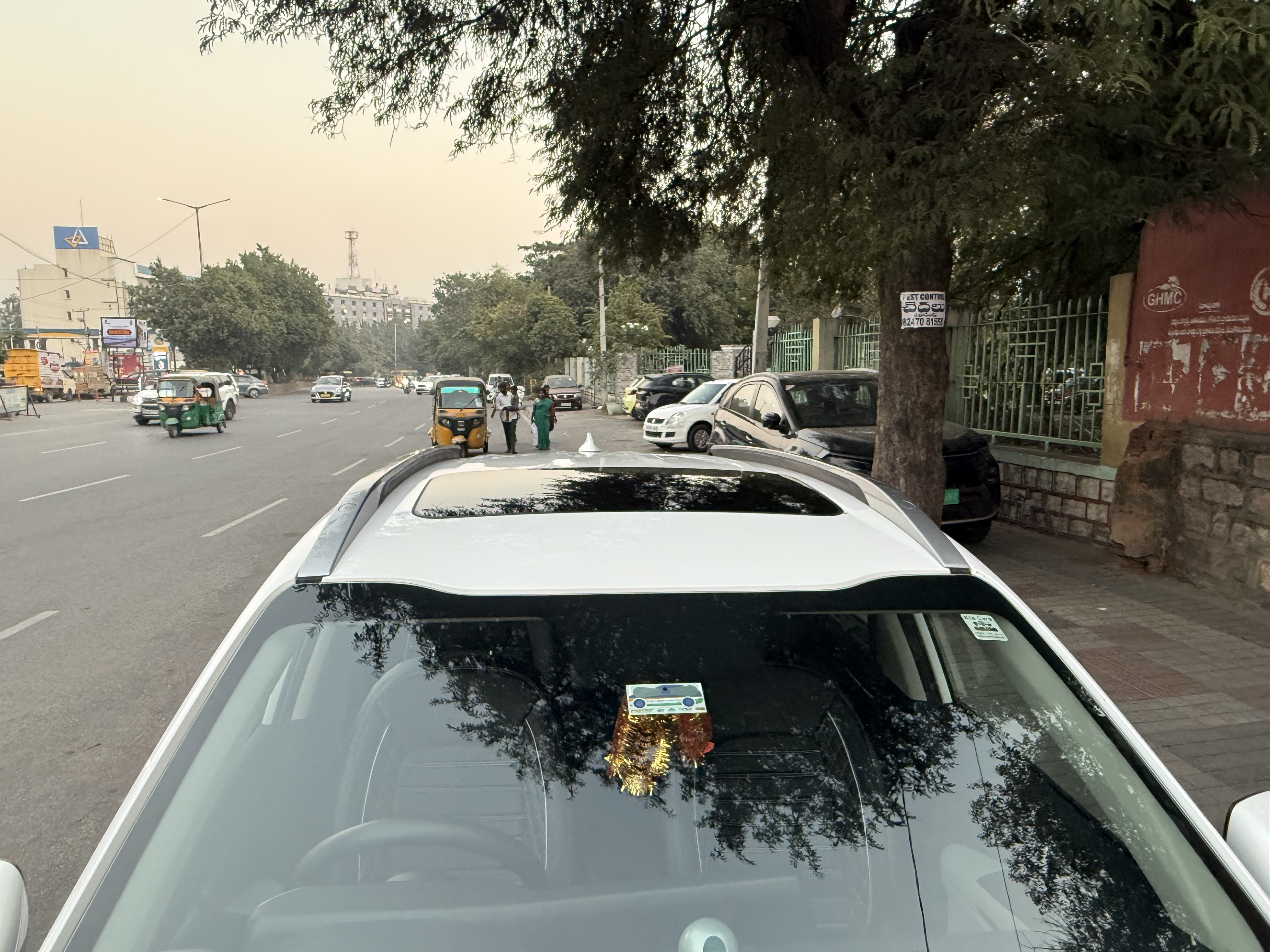 RR SELF DRIVE CARS photo 8