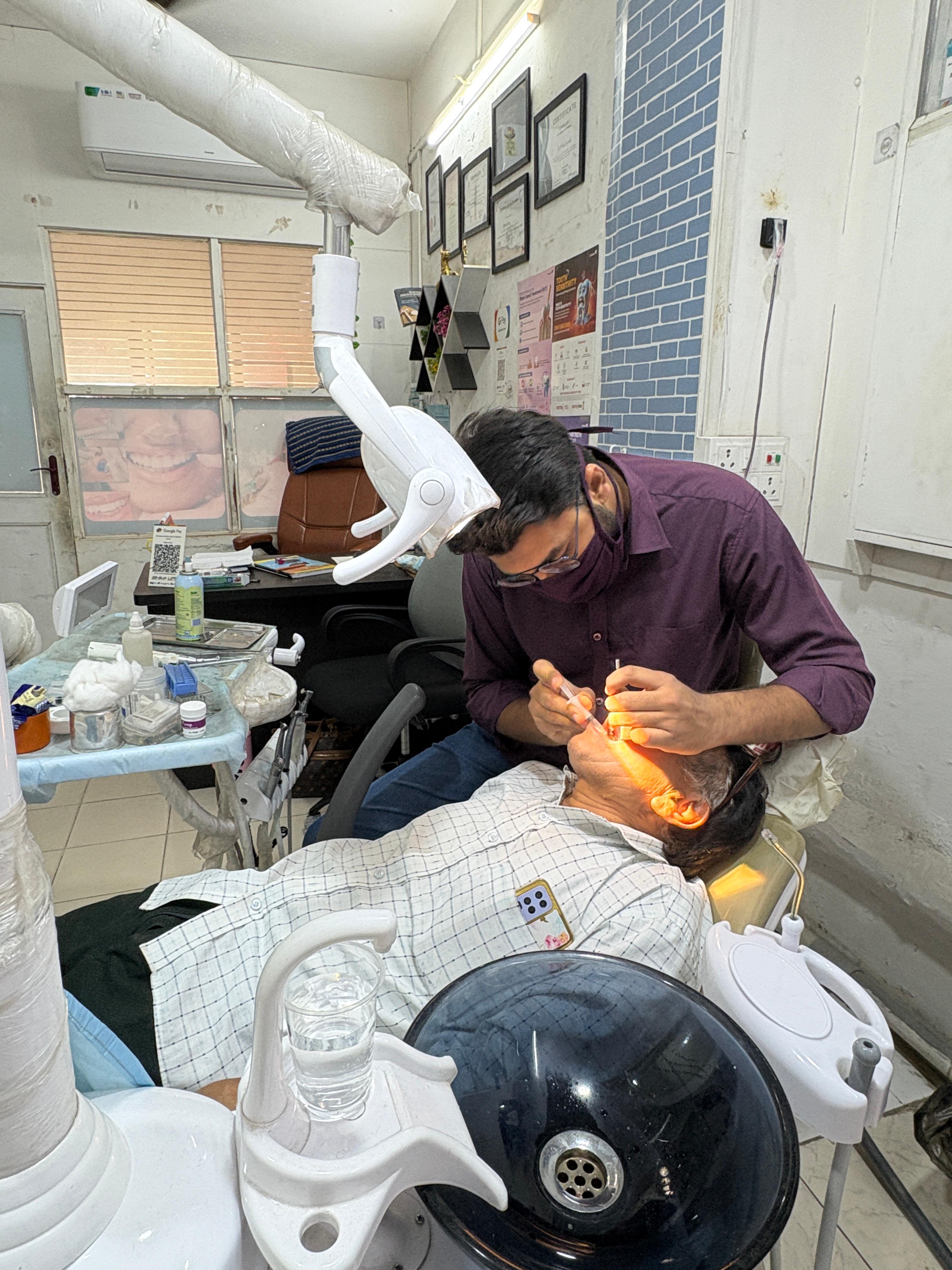 Mehsana dental clinic & implant center photo 31