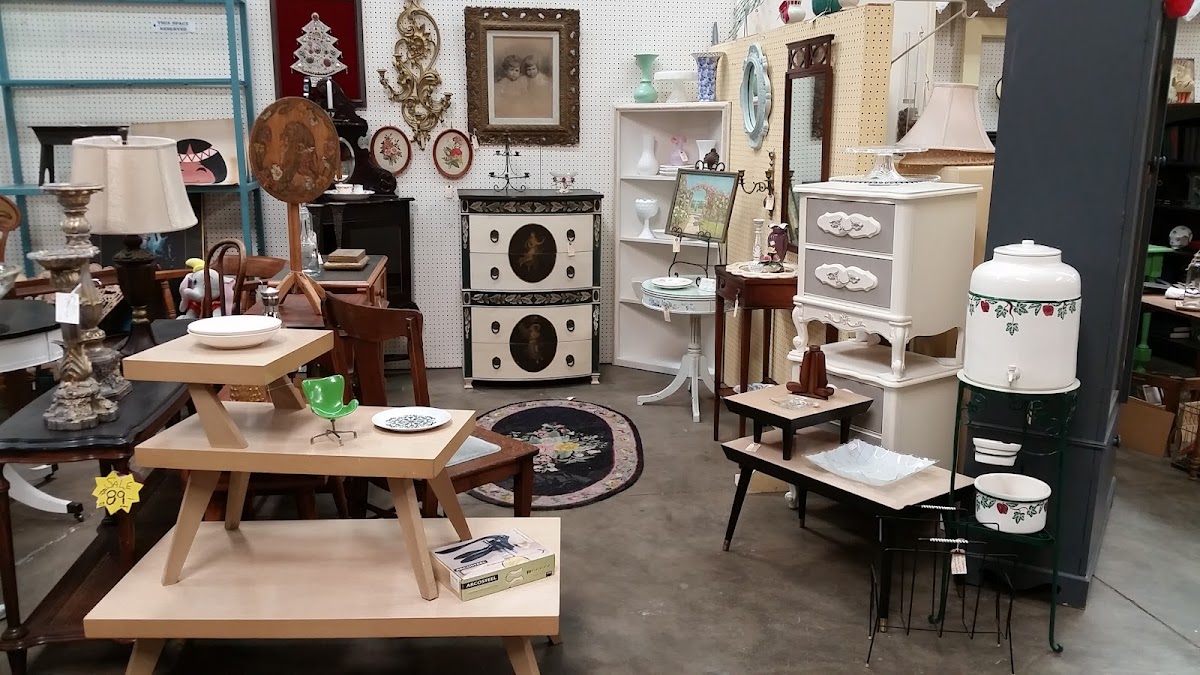 Mill Street Antiques