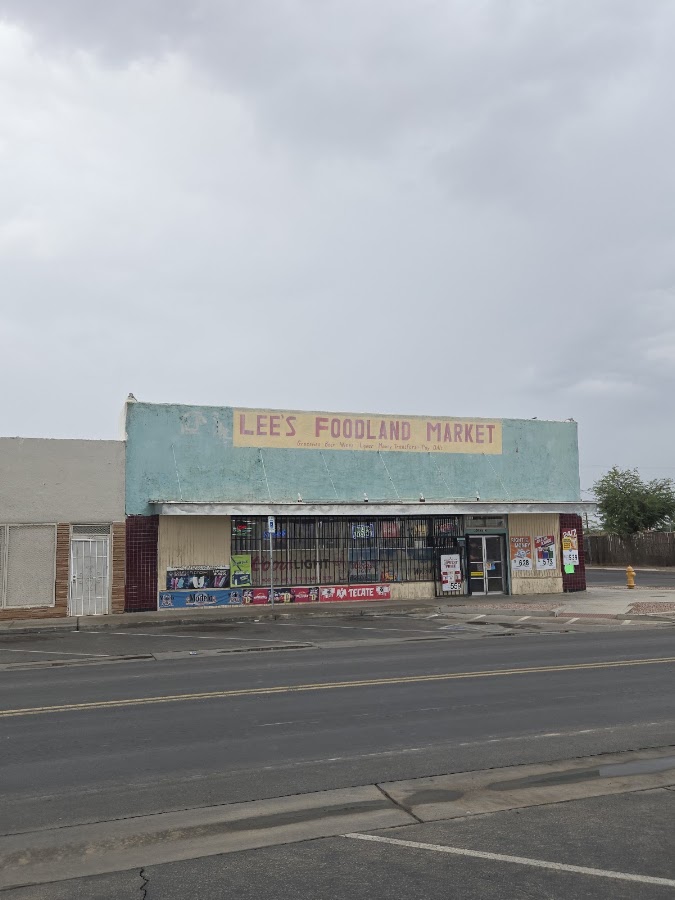 Lee's Foodland Market