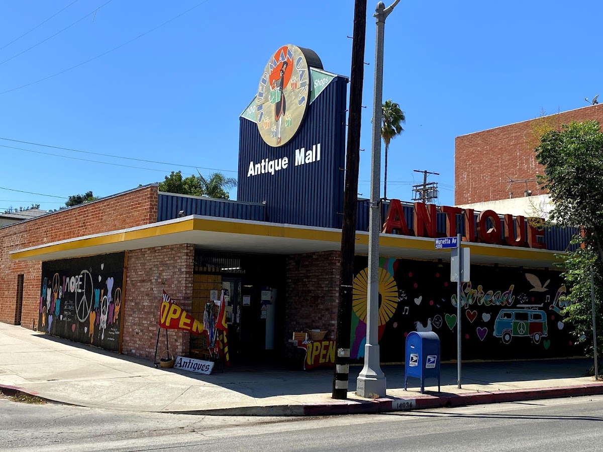 Sherman Oaks Antique Mall