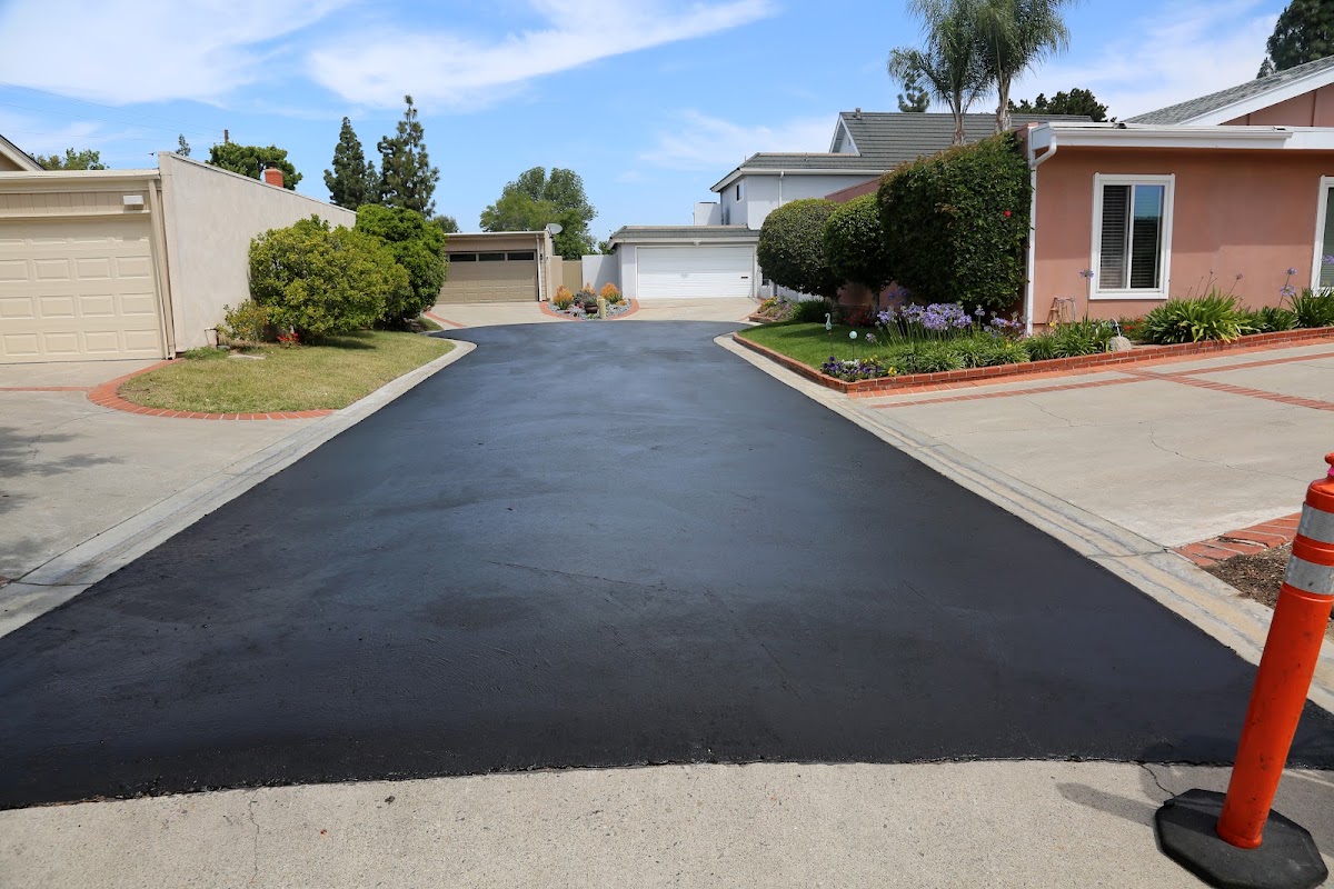 Sacramento asphalt sealing