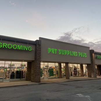 Pet Supplies Plus Omaha - W. Center Rd.