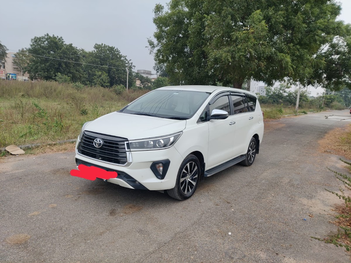 Sunita Car Travels
