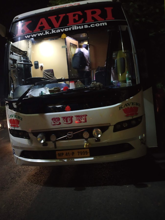 V Kaveri Travels