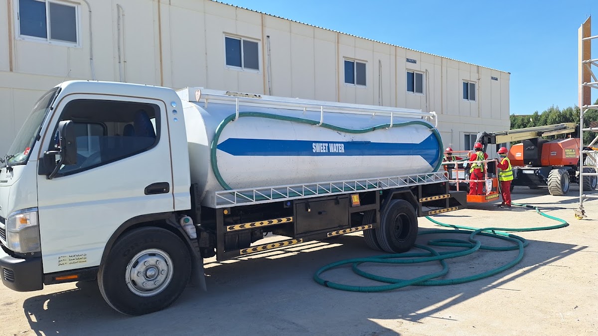 Swimming pool water delivery