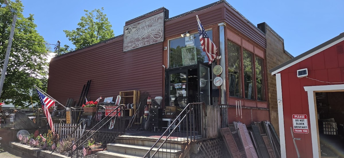 Old Creamery Antique Mall