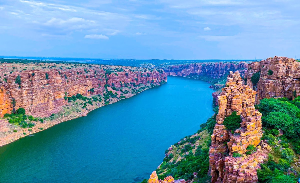 Royal Boat Riders Grand Canyon Gandikota Andhra Pradesh