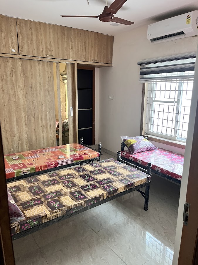 Sshomes Pg Hostel For Gents &Ladies